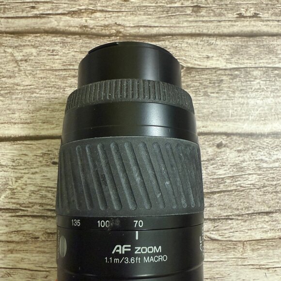 Minolta AF 70-210 Zoom Lens 1:4.5-5.6, 49, Great, 1 Lens Cap Front - Picture 9 of 11